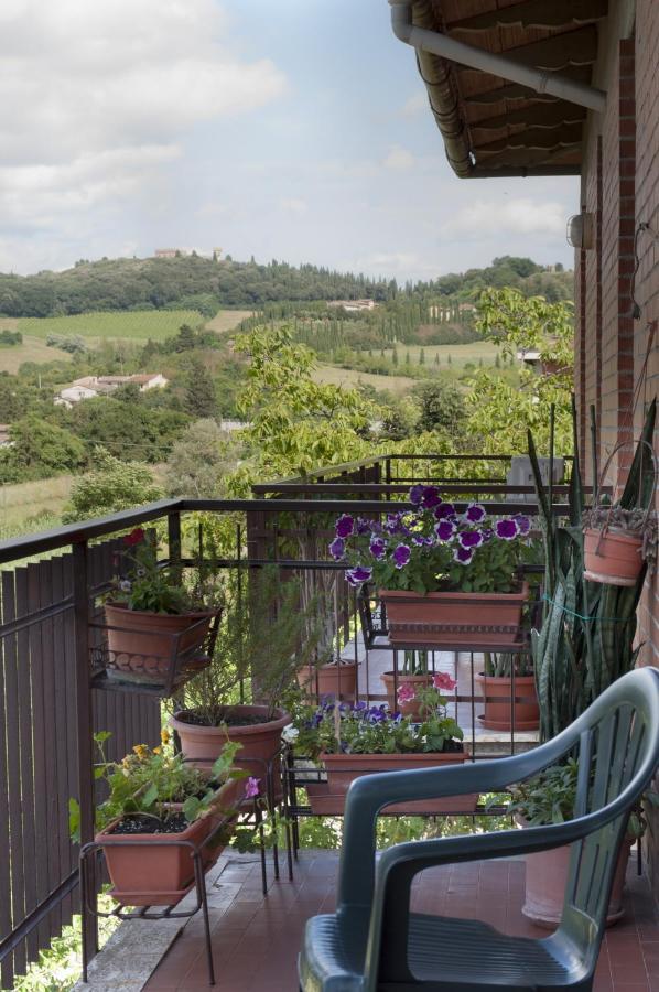 Al Centro Della Toscana Поджибонси Экстерьер фото